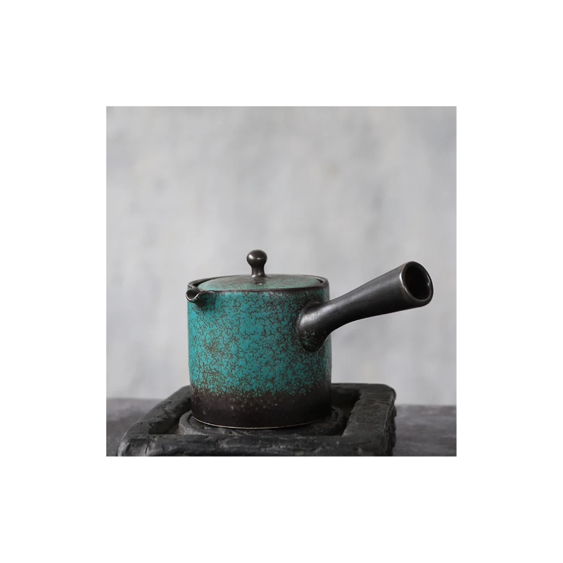 Japanese Teapot with Imposing Design