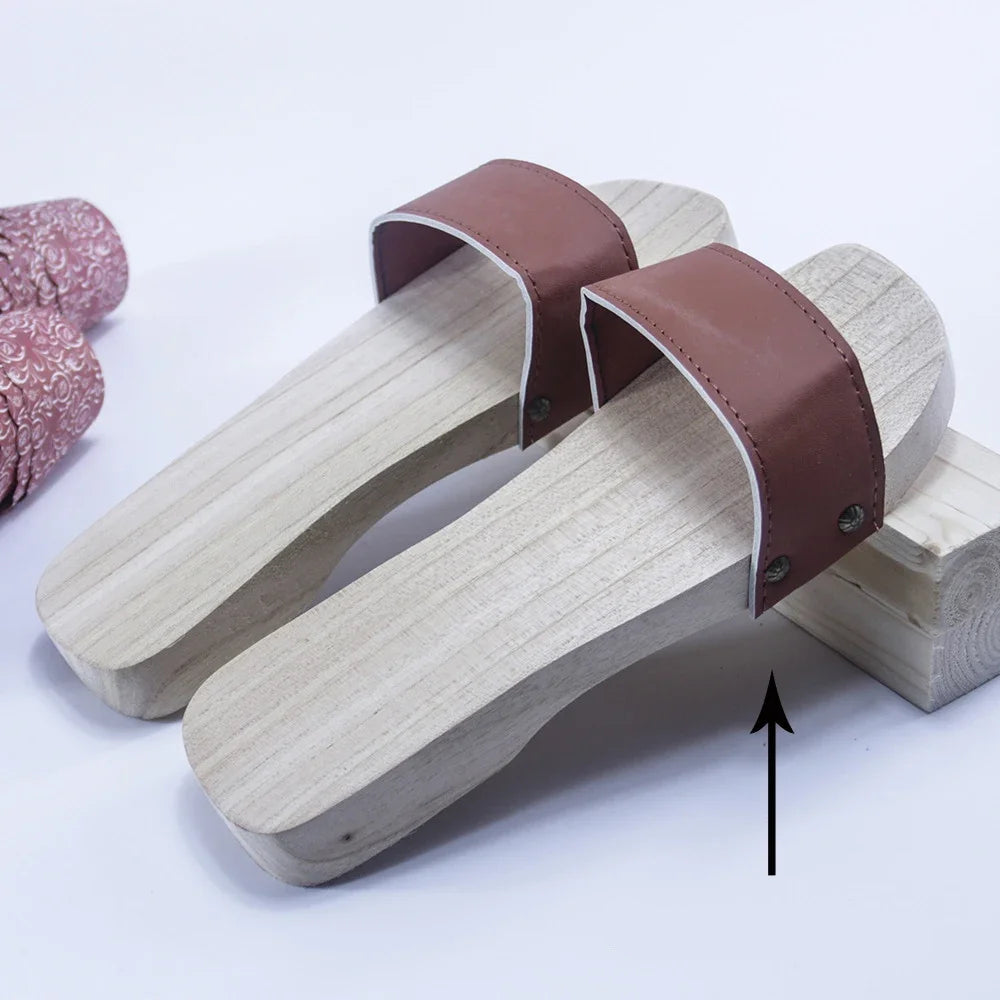Geta japonaise traditionnelles femme