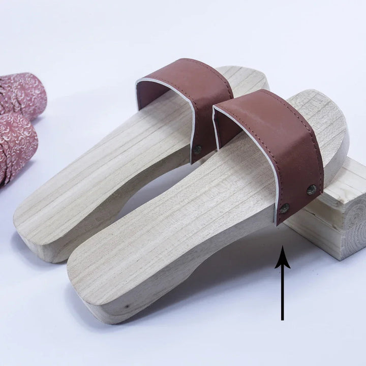 Geta japonaise traditionnelles femme