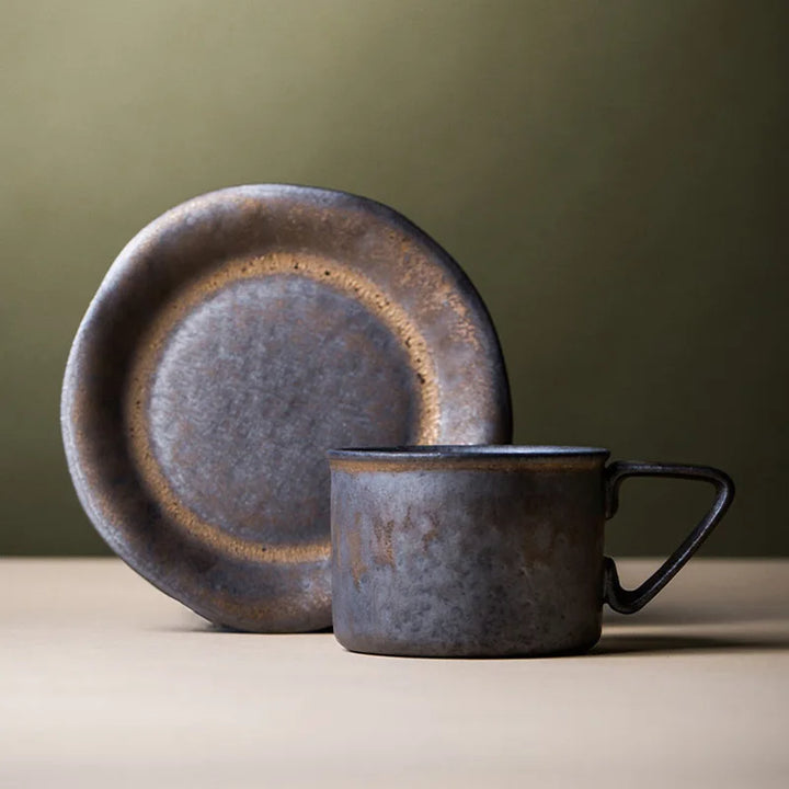 Tasse à café japonaise à plateau