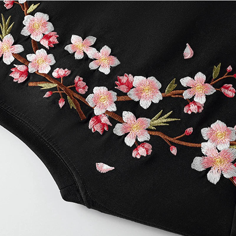 T-shirt japonais brodé