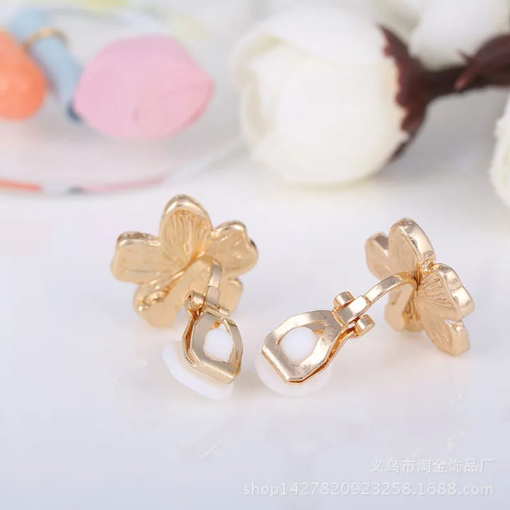 Japanese flower earring without piercing