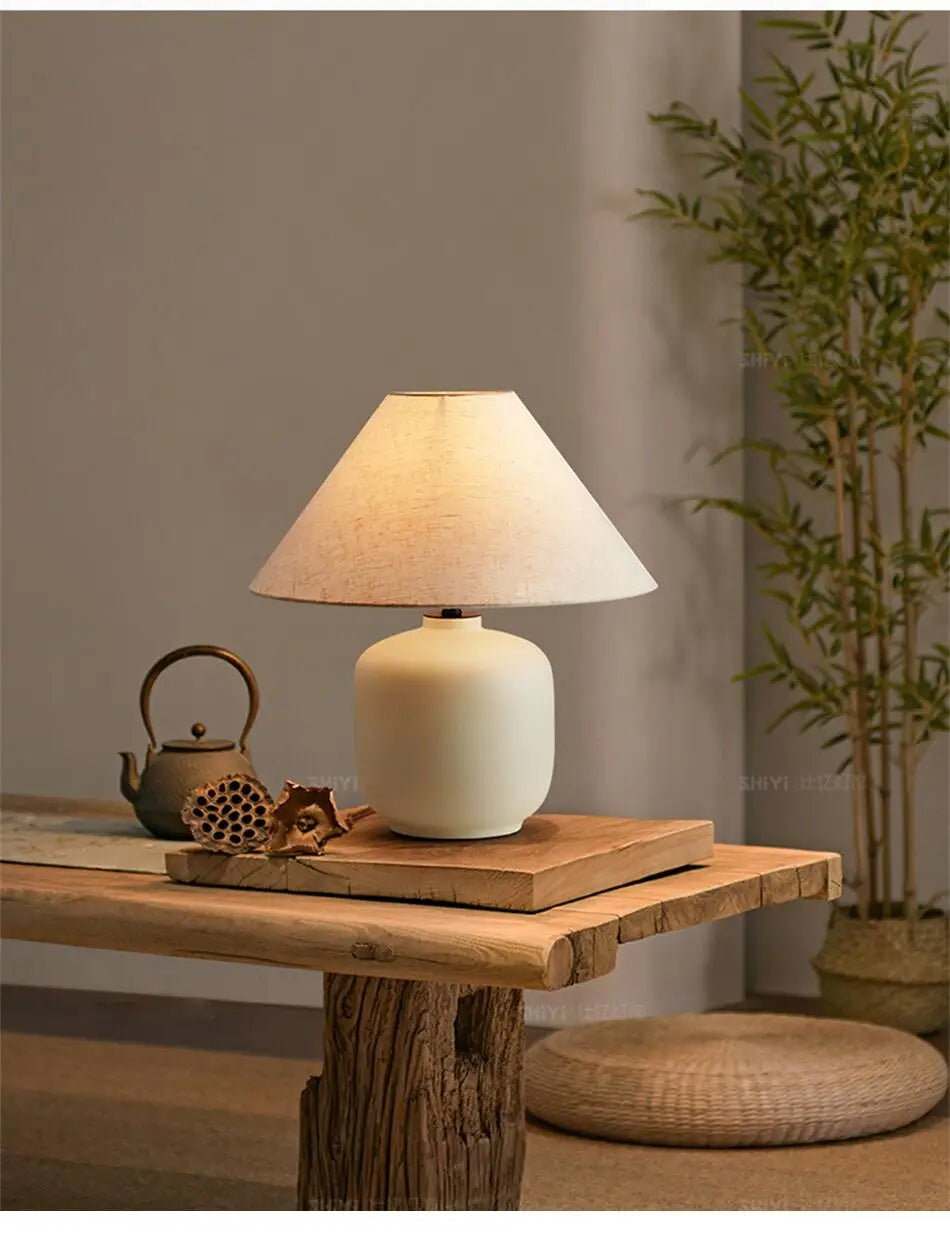 Lampe Japonaise en Céramique Epurée