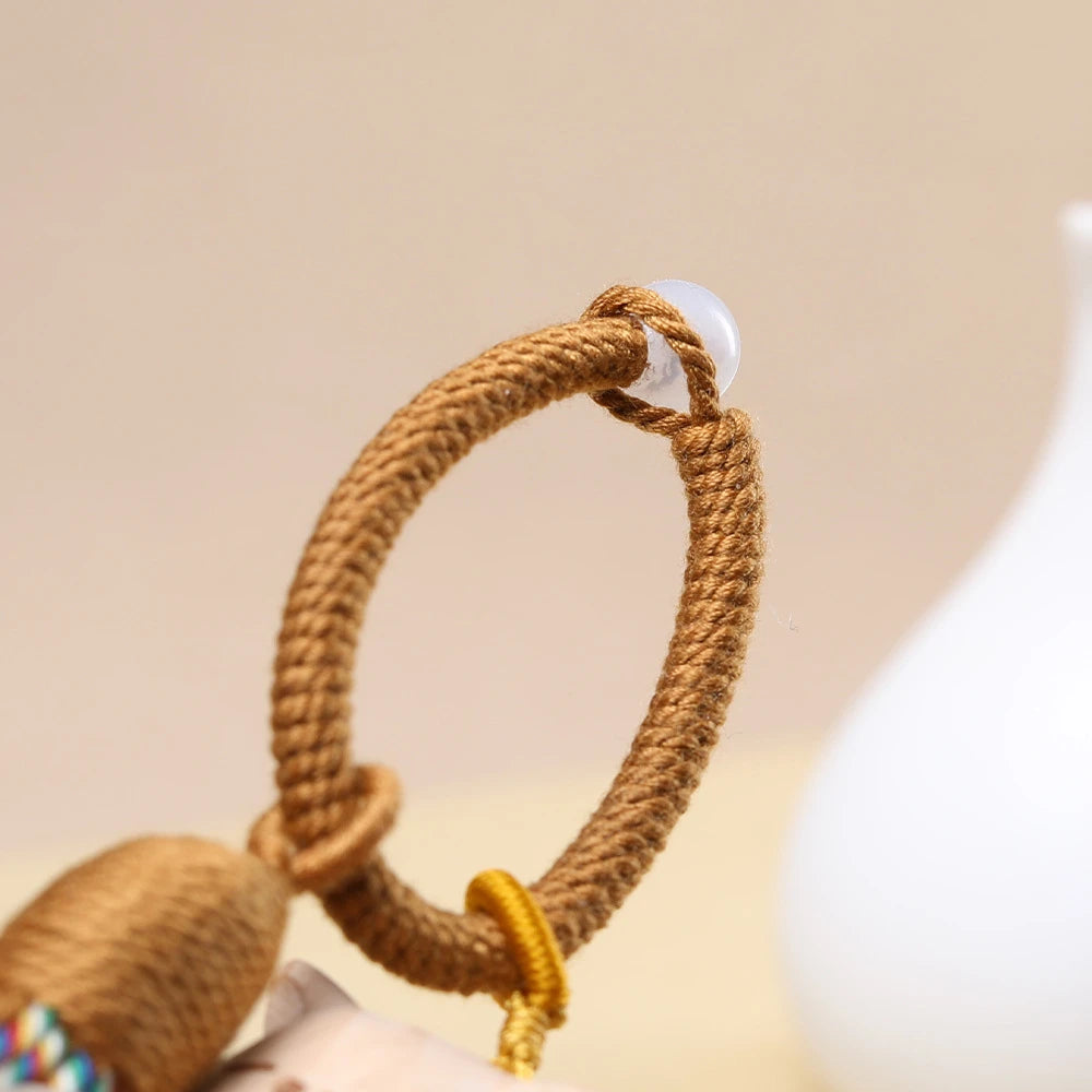 Porte-clés Chat Mignon en Bois de qualité