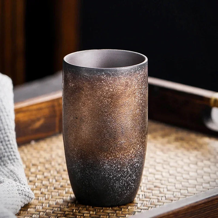 Grande tasse japonaise dorée
