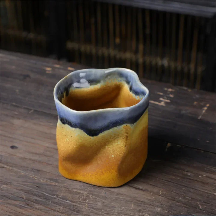 Tasse japonaise atypique