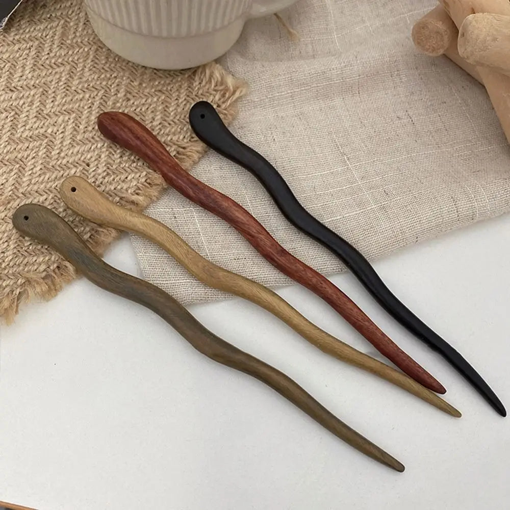 Bâton à cheveux japonais en bois vintage