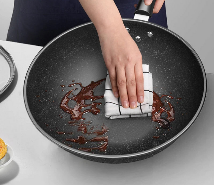 Wok Japonais Ergonomique Sauce