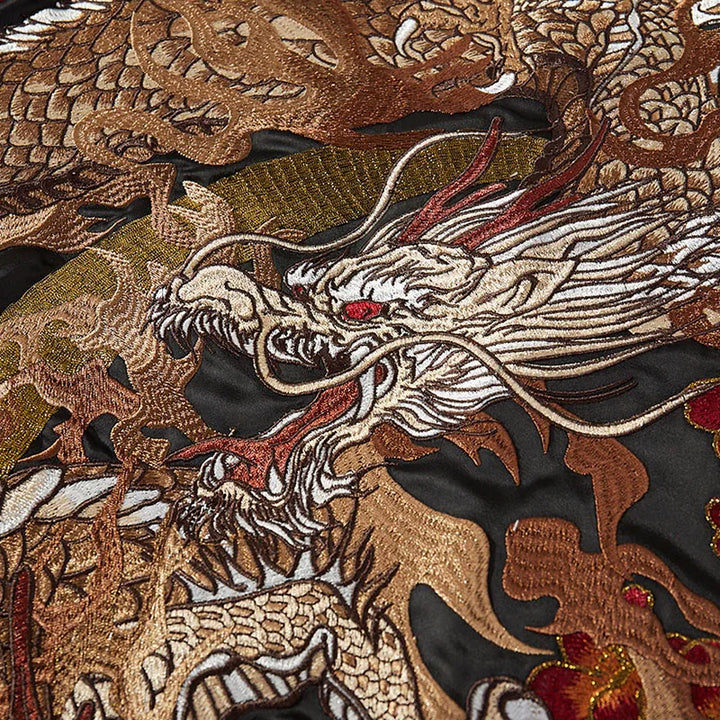 Sukajan à Motifs Traditionnels Exubérant