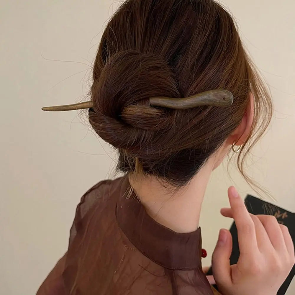 Bâton à cheveux japonais en bois vintage