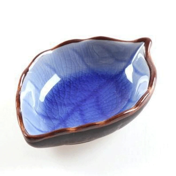 Japanese leaf-shaped bowl