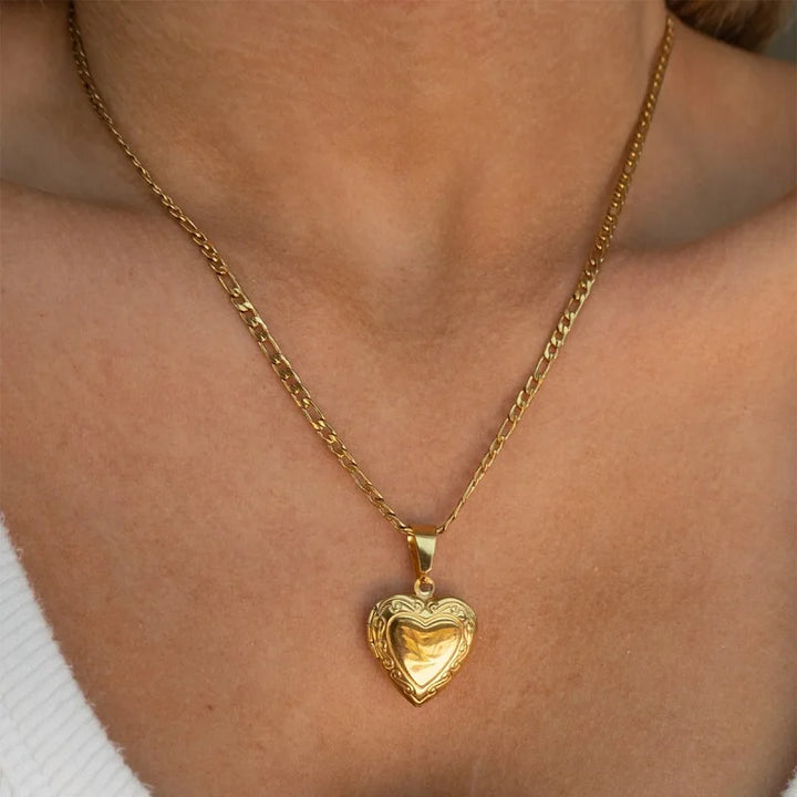Collier fleur en acier japonais
