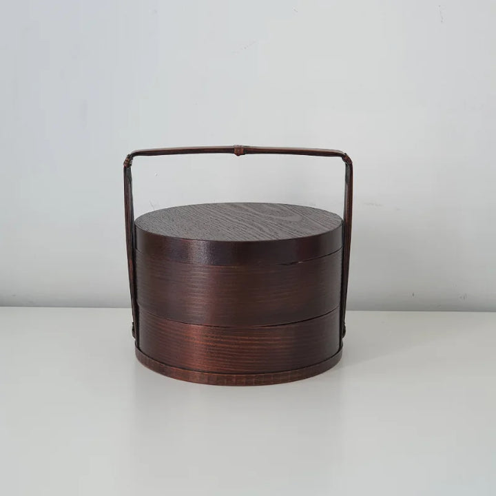 Brotdose aus Holz im japanischen Stil