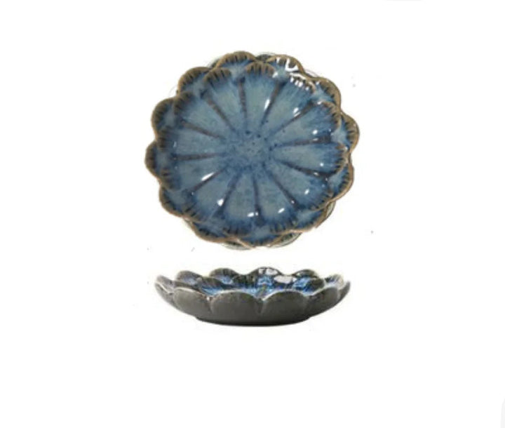 Small Japanese Flower Plate