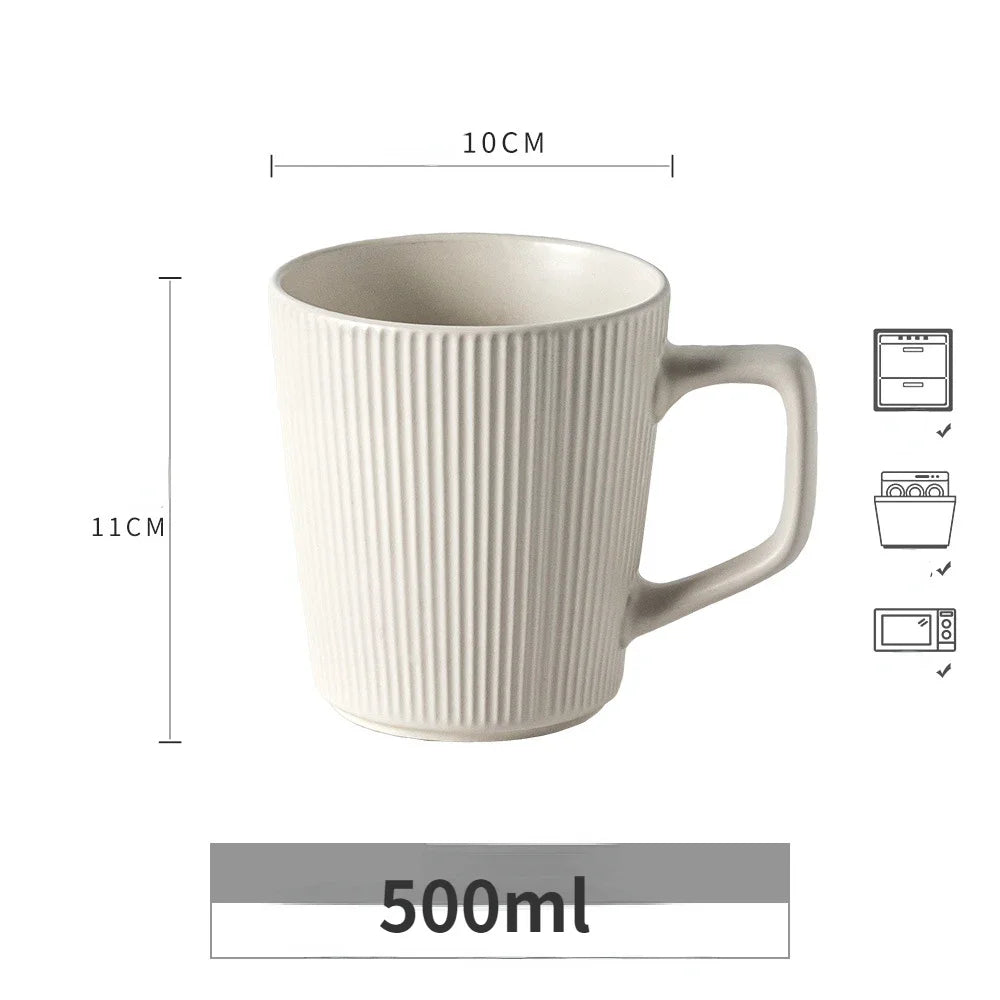 Tasse japonaise à rayures