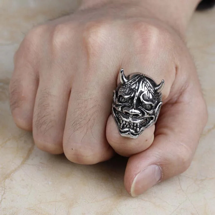 Bague tête démon japonais homme