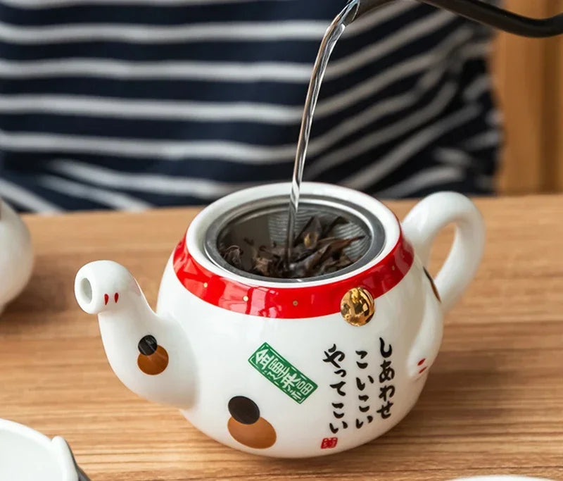 Japanese Lucky Cat Tea Set