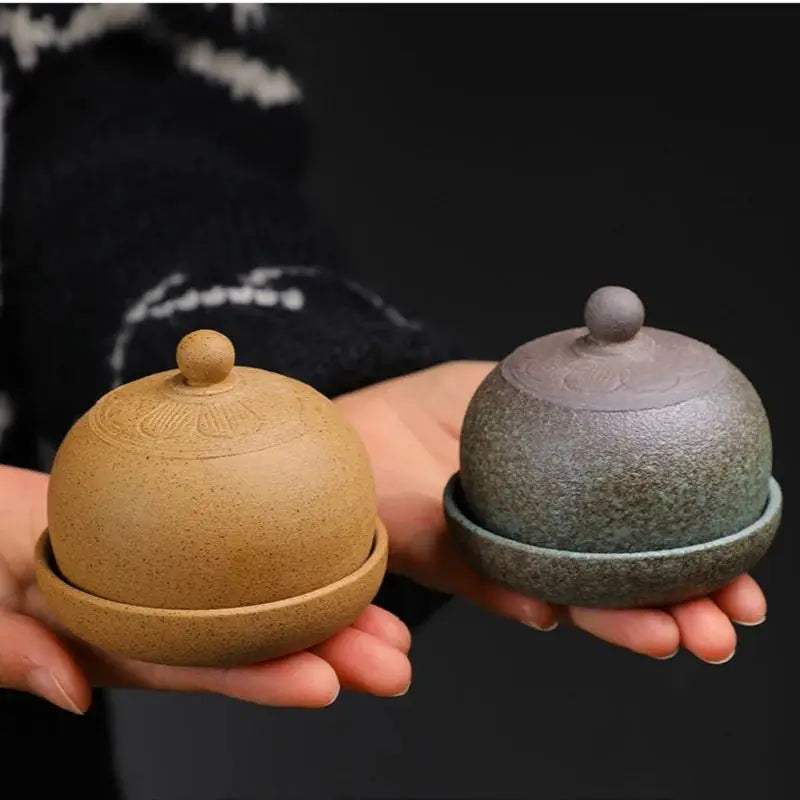 Tasse japonaise à soucoupe