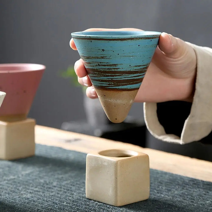 Tasse japonaise conique originale