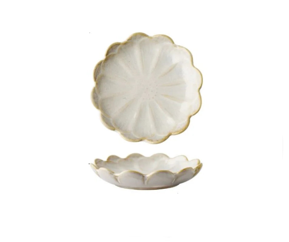 Small Japanese Flower Plate