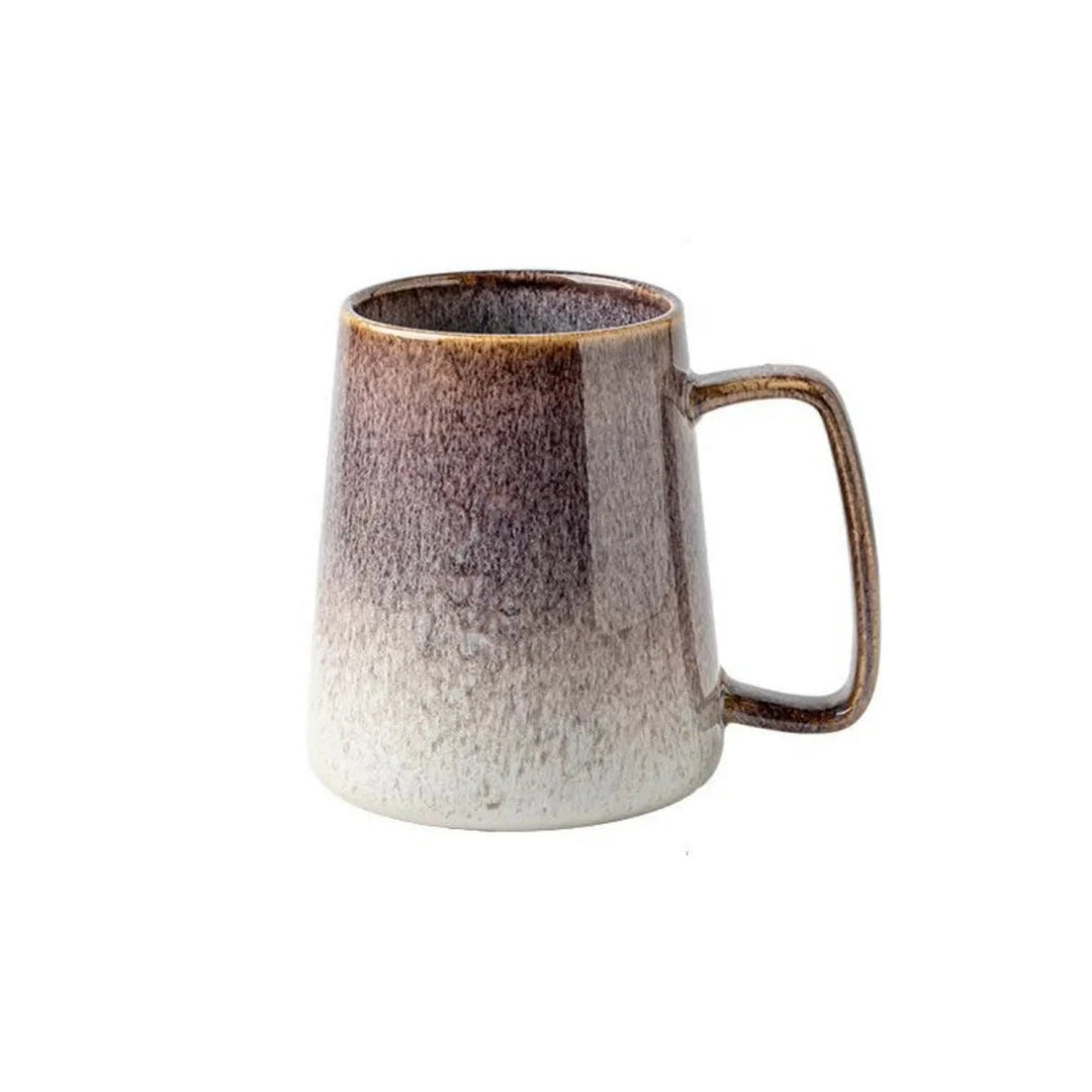 Tasse im japanischen Stil