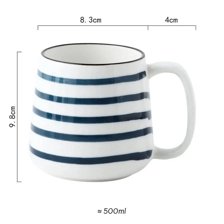 Tasse mit japanischem Muster