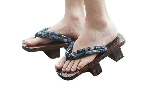 Traditional men's wooden geta