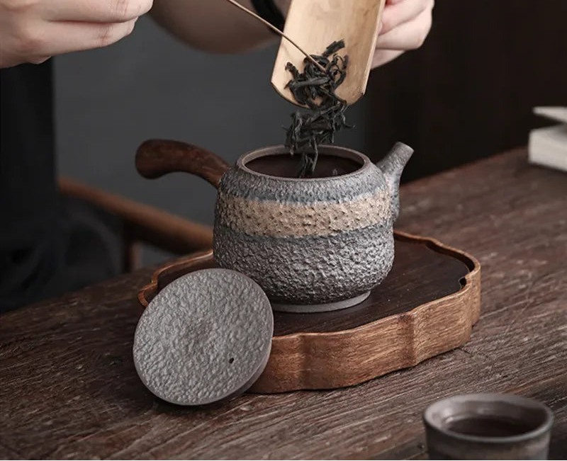 Théière Japonaise en Fer à Poignée Pratique
