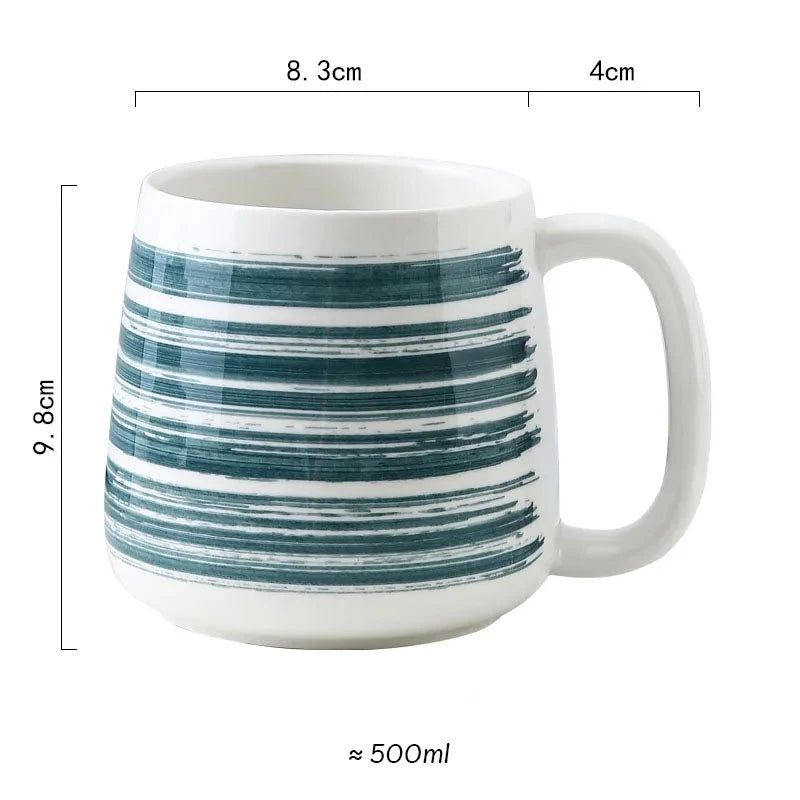 Tasse mit japanischem Muster