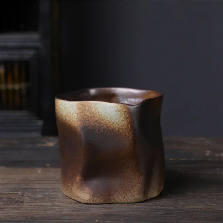 Tasse japonaise atypique