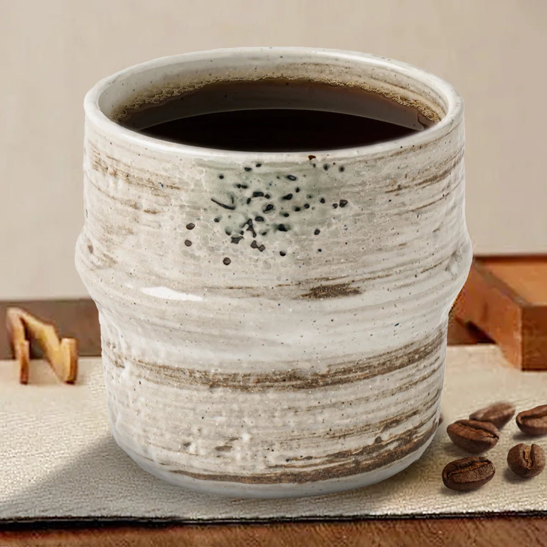 Tasse japonaise à café rétro