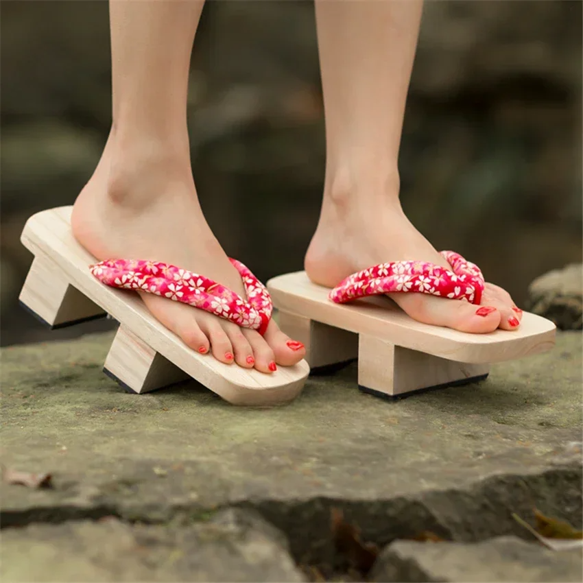 Geta Femme Sakura Rouge
