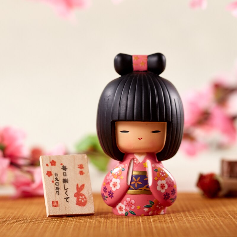 Figurine Poupée Japonaise