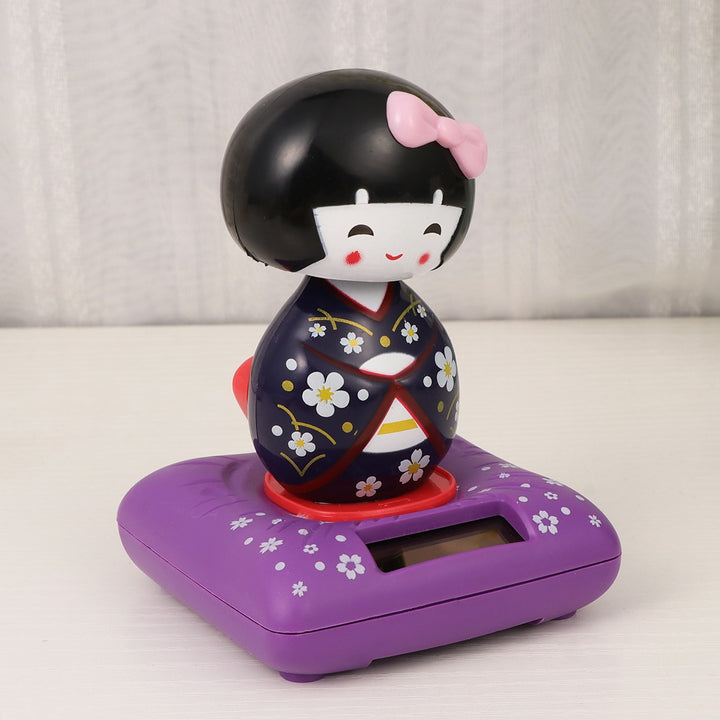 Kokeshi Figurine à énergie solaire voiture