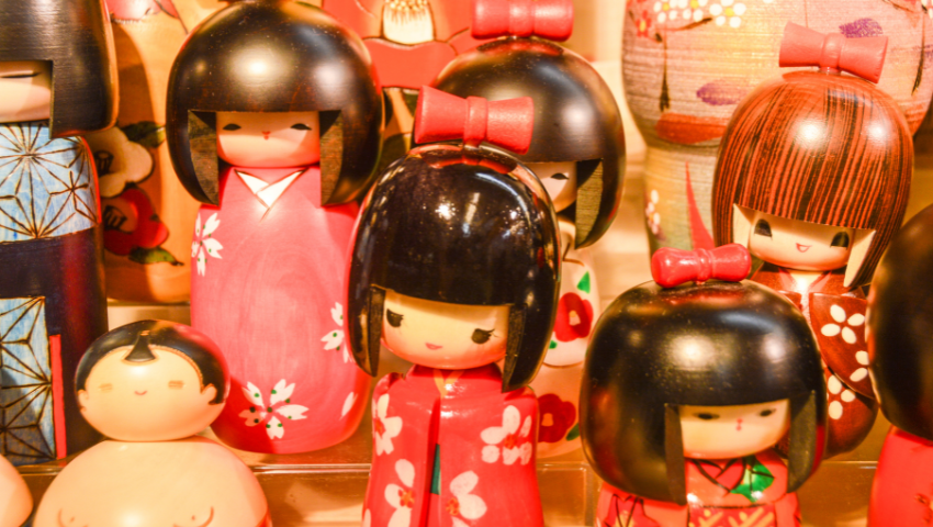 Poupée Kokeshi : Histoire, Signification et Importance Culturelle