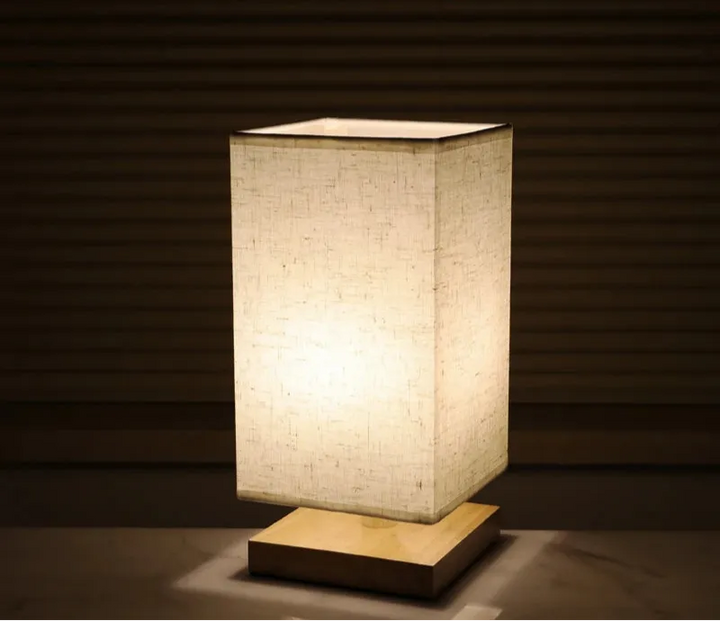 Japanische Nachttischlampe