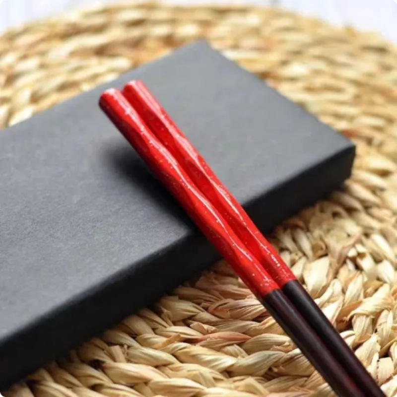 Baguette Japonaise en Bois Pointue Chic