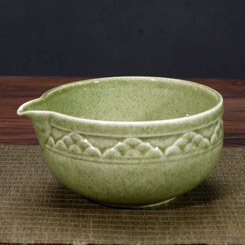 Bol à Matcha à Bec Verseur vert