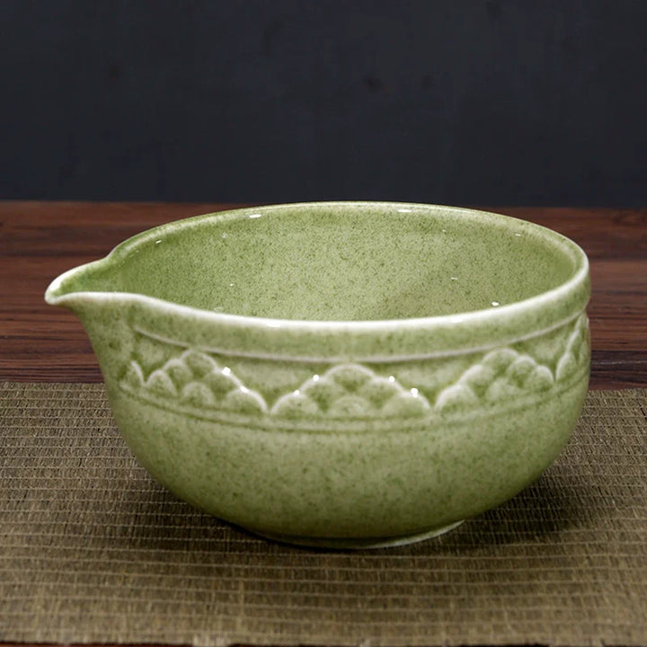 Bol à Matcha à Bec Verseur vert