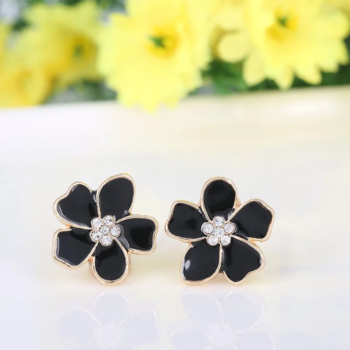 Boucle d'Oreille Japonaise fleur sans piercing noir