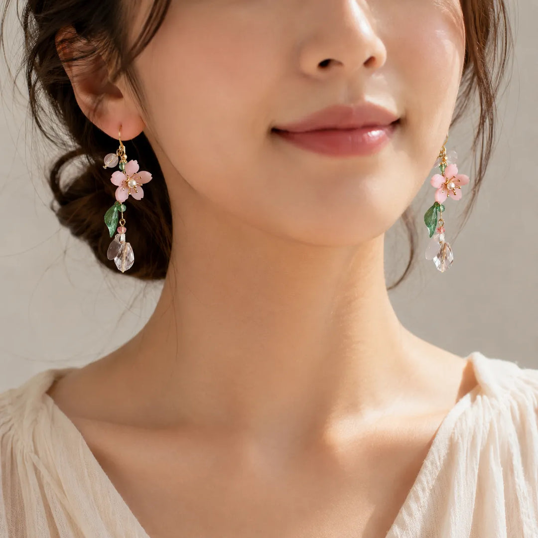 Boucle d'Oreille Pendante Sakura Rose Chic