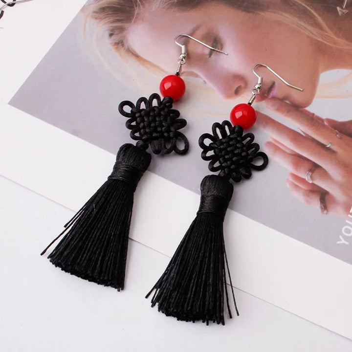 Boucle d'oreille japonaise nœud en soie tressée authentique