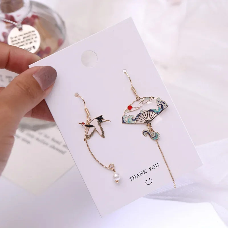 Boucles d'Oreilles Japonaises Asymétriques Chic