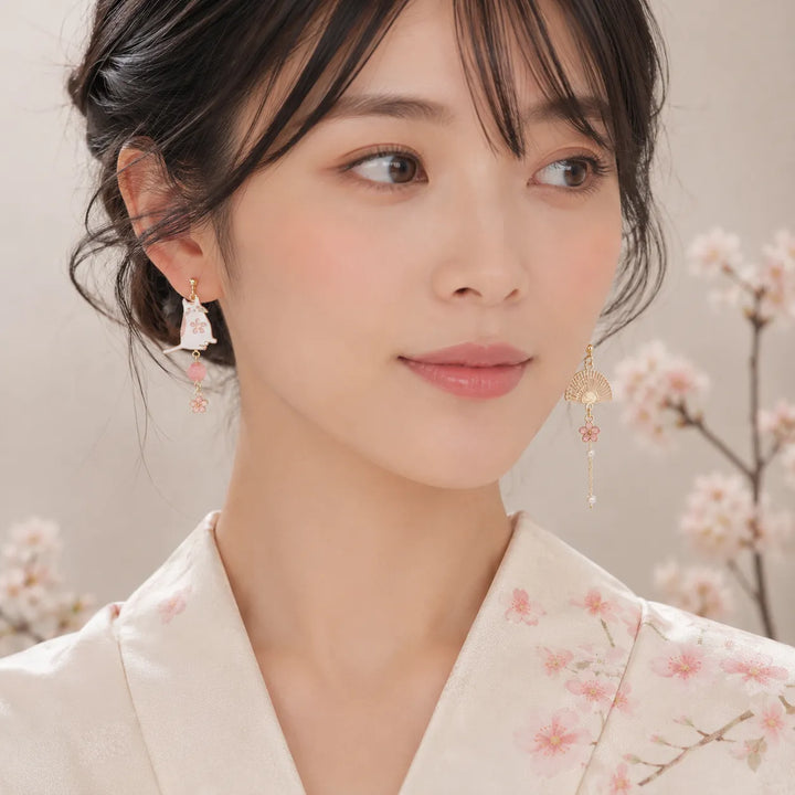 Boucles d’Oreilles Japonaises Dépareillées chic
