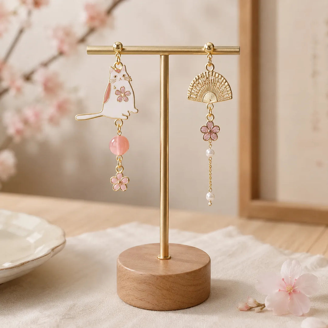 Boucles d’Oreilles Japonaises Dépareillées sympa