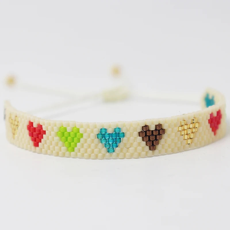 Bracelet Miyuki Motif Coeurs Beige