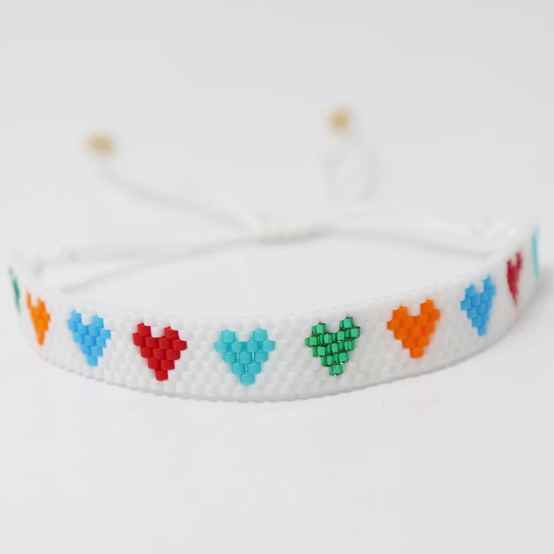 Bracelet Miyuki Motif Coeurs blanc