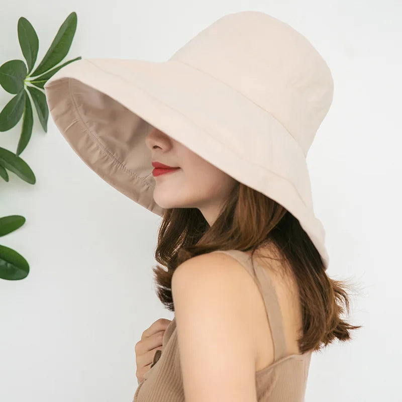 Chapeau Japonais à Large Bord Beige
