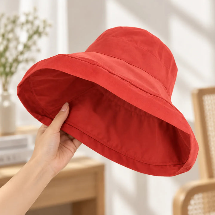 Chapeau Japonais à Large Bord Rouge