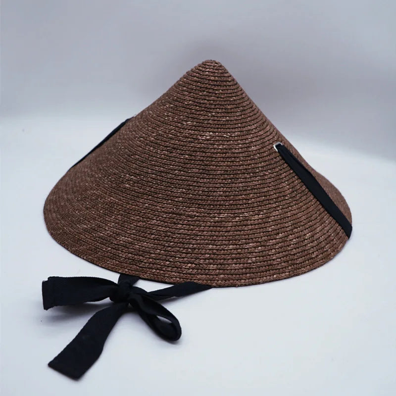 Chapeau de Paille Japonais Conique à Cordon stylé